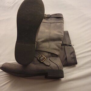 Gray boots